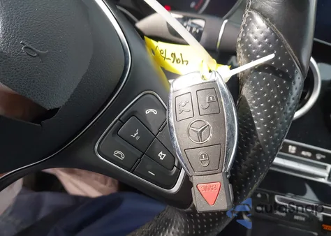 2016 Mercedes-Benz C 300 4Matic из США, поврежденный, VIN 55SWF4KB4GU138312